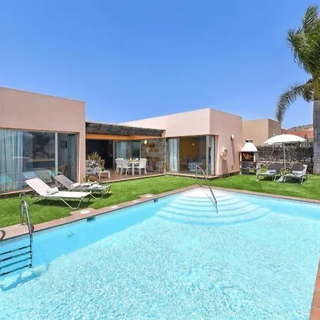 Holiday Home, Maspalomas 4*